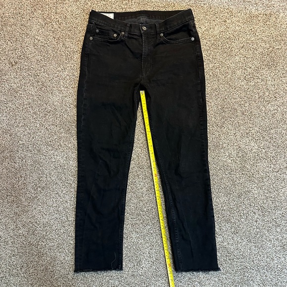 GAP Vintage Slim Mid Rise Cropped Jeans - Size 28 - Black - Picture 3 of 11